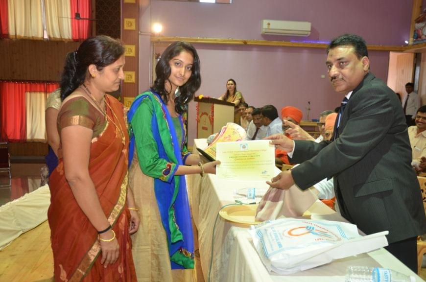 Smt BNB Swaminarayan Pharmacy College Vapi Gallery photo 9